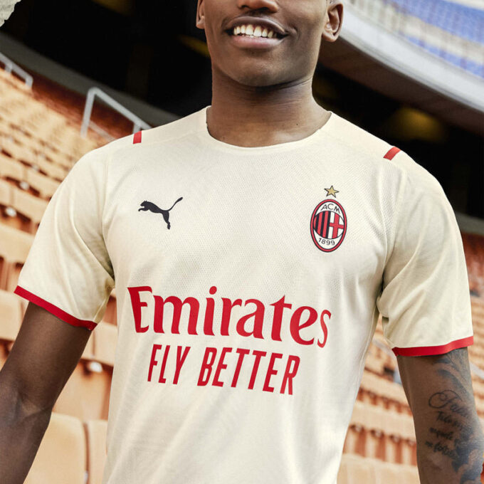 AC Milan Adidas 22/23 Deplasman Stadyum Forması “Beyaz”
