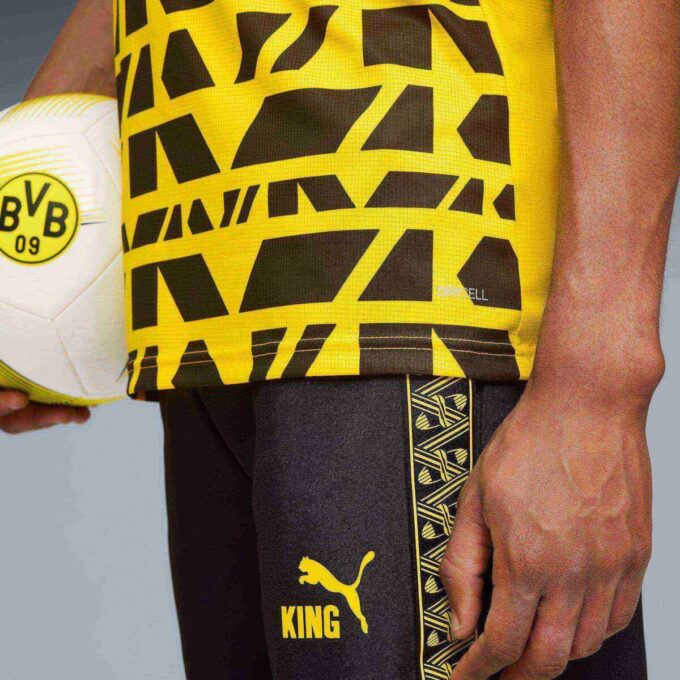 BVB Erkek Futbol Isınma Forması BVB Erkek Futbol Isınma Forması