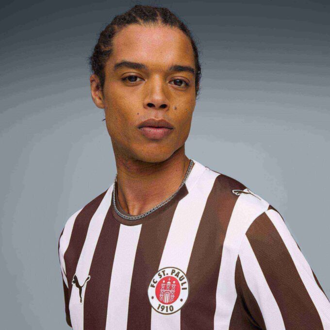 FC St. Pauli ’25/’26 İç Saha Erkek Futbol Forması FC St. Pauli ’25/’26 İç Saha Erkek Futbol Forması