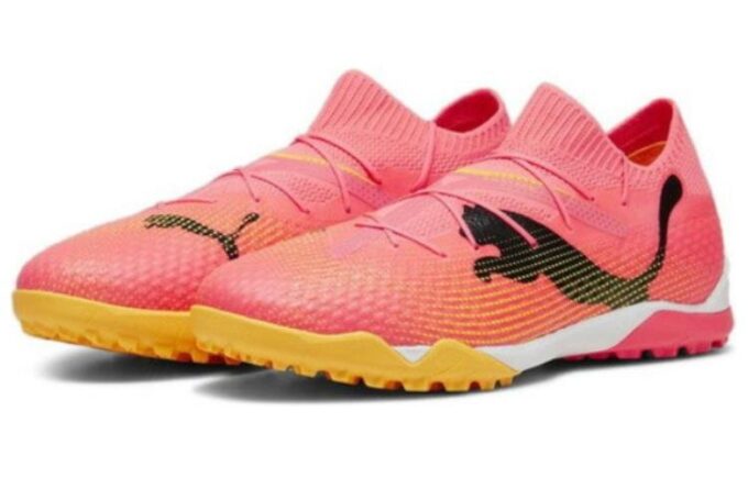 Future 7 Pro Cage Futbol Antrenman Ayakkabısı “Pembe”