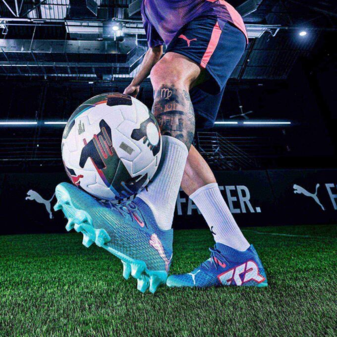 FUTURE 7 ULTIMATE Sert Zemin/Yapay Zemin Erkek Futbol Kramponları