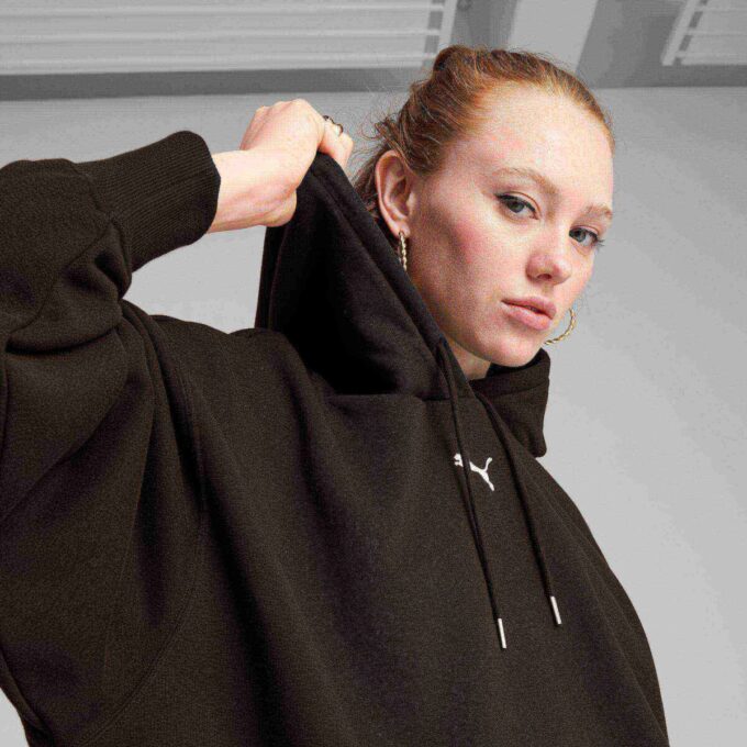 Gardırop Temelleri Kadın Büyük Boy Kapüşonlu Sweatshirt Gardırop Temelleri Kadın Büyük Boy Kapüşonlu Sweatshirt