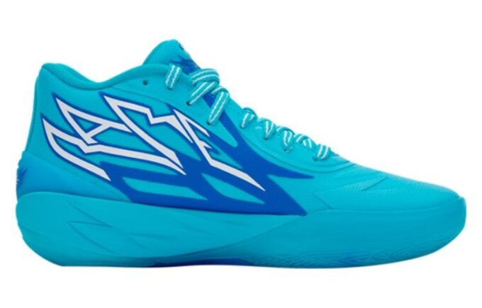 MB.02 LaMelo Ball “Yılın Çaylağı”