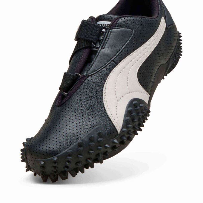 Mostro Delikli Spor Ayakkabılar Mostro Delikli Spor Ayakkabılar
