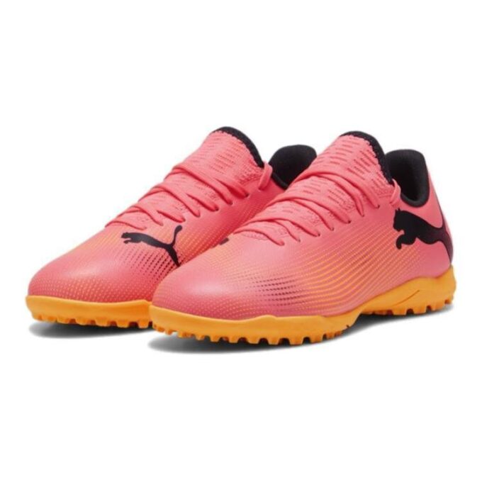 (PS) Future 7 Play Tt Futbol Ayakkabıları “Pembe”