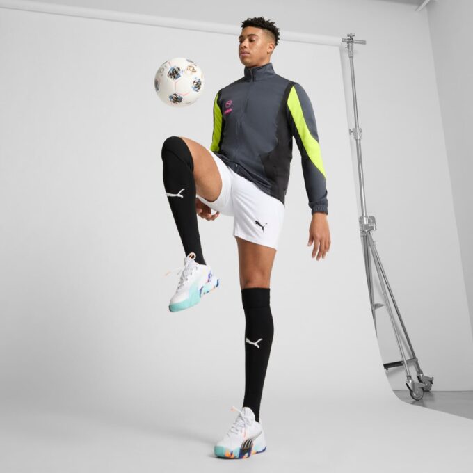 PUMA x CHRISTIAN PULISIC Performans Futbol Topu PUMA x CHRISTIAN PULISIC Performans Futbol Topu