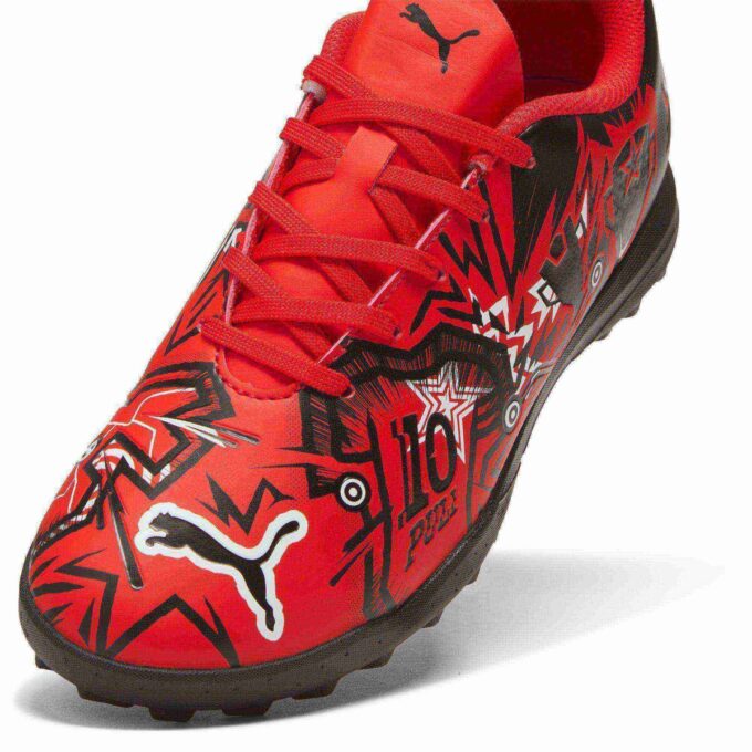 PUMA x CHRISTIAN PULISIC ULTRA PLAY Turf Trainer Çocuk Futbol Kramponları