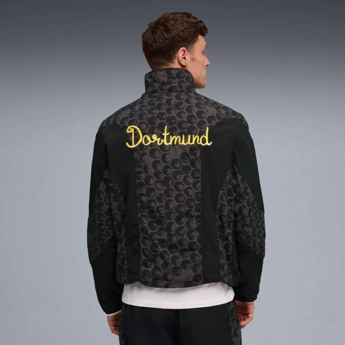 PUMA x KIDSUPER Borussia Dortmund Erkek Çift Taraflı Futbol Rüzgarlığı PUMA x KIDSUPER Borussia Dortmund Erkek Çift Taraflı Futbol Rüzgarlığı