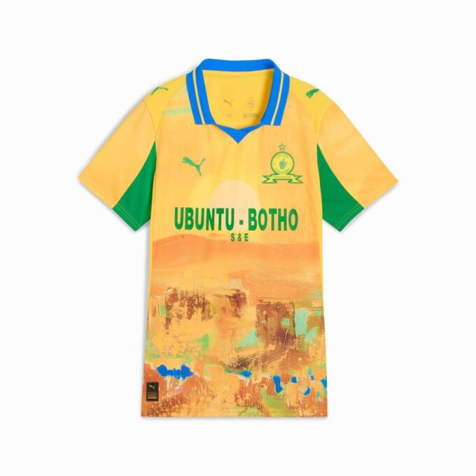 PUMA x KIDSUPER Mamelodi Sundowns Replica Kadın Futbol Forması PUMA x KIDSUPER Mamelodi Sundowns Replica Kadın Futbol Forması