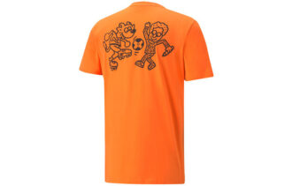PUMA x Mr Doodle RELAXED TEE Baskılı Kısa Kollu Alev Turuncusu