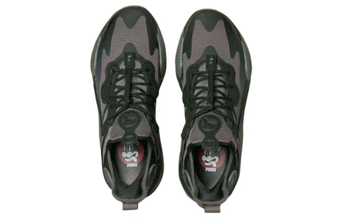 RS-X “T3CH – Komik Sayfalar”