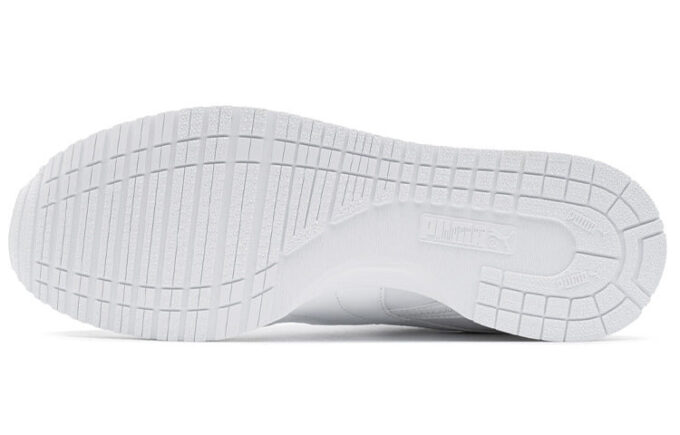 ST Runner “Essential – Beyaz”