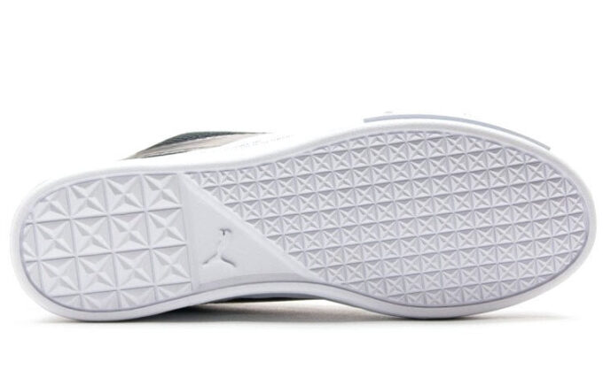 UEG x Court Play Slip-On “Yerçekimi Direnci – Siyah”