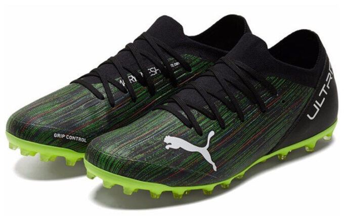 Ultra 3.2 MG Spectra Futbol Ayakkabısı Siyah