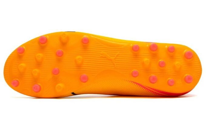 Ultra Match Mid Futbol Ayakkabısı “Sun Stream Sunset Glow”