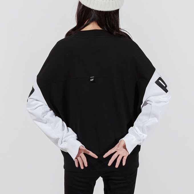 (WMNS) Güçlü Renk Bloklu Mürettebat Logo Baskılı Sweatshirt Siyah