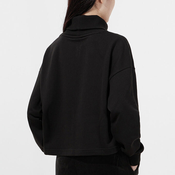 (WMNS) Klasik Logo Nakışlı Sweatshirt Siyah