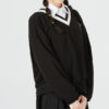 (WMNS) Logo V yaka Sweatshirt “Siyah”