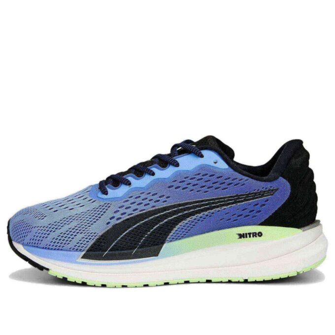 (WMNS) Magnify Nitro Surge “Royal Sapphire”