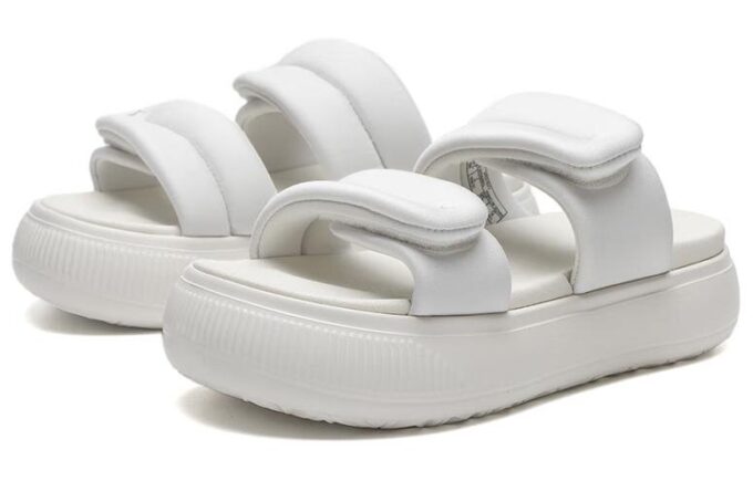 (WMNS) Mayu Puffy Slides “Sıcak Beyaz”
