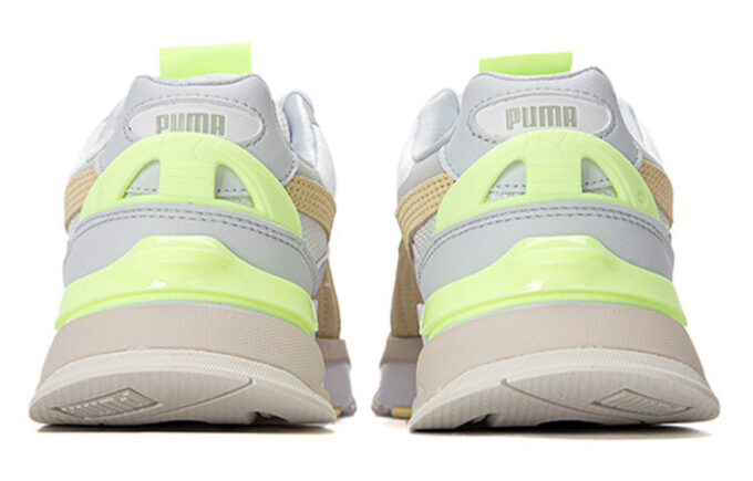 (WMNS) Mirage Sport “Loom Tonal – Beyaz Arktik Buzu”