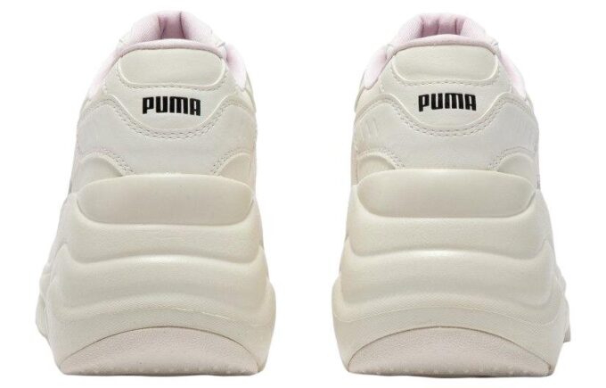 (WMNS) Pulsar Wedge Logosu “Beyaz Pembe”yi Çalıyor