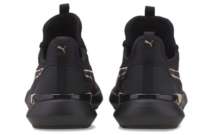 (WMNS) Pure XT “Siyah Takım Altın”