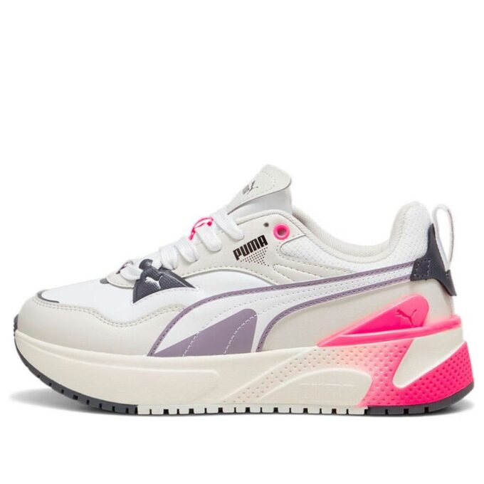 (WMNS) R78 “Beyaz Pembe”yi Bozdu