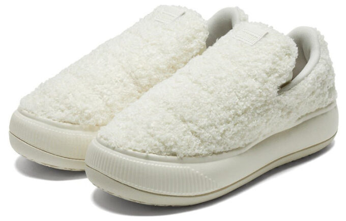 (WMNS) Süet Mayu Slip-On “Teddy – Marshmallow”