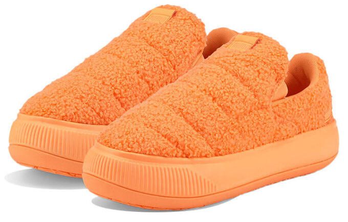 (WMNS) Süet Mayu Slip-On “Teddy – Neon Citrus”