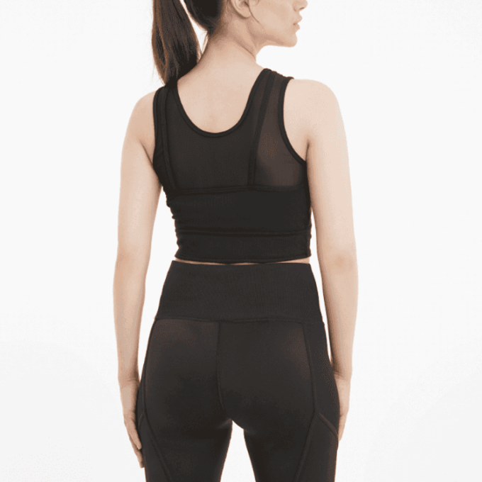 (WMNS) STUDIO Katmanlı Kırpılmış Üst “Siyah”